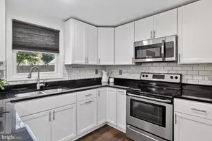8409 Locust Grove Dr, Laurel, MD 20707 - Photo 14