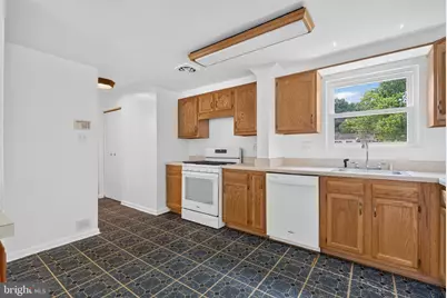 7203 Longbranch Drive, New Carrollton, MD 20784 - Photo 10