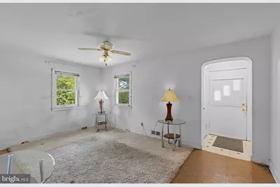 823 Cox Avenue, Hyattsville, MD 20783 - Photo 6