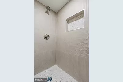 3706 Longfellow Street, Hyattsville, MD 20782 - Photo 36