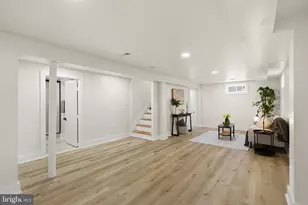 3706 Longfellow St, Hyattsville, MD 20782 - Photo 30