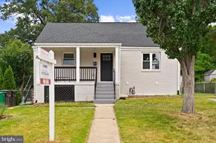 3706 Longfellow St, Hyattsville, MD 20782 - Photo 2