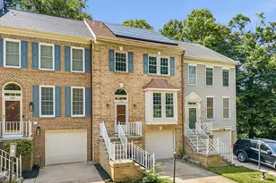 732 Streamside Dr, Bowie, MD 20721 - Photo 2