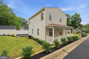 901 Nova Ave, Capitol Heights, MD 20743 - Photo 2