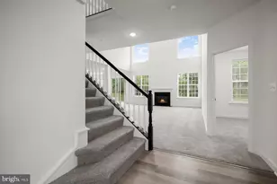 6801 Fountain Pk Dr, Glenn Dale, MD 20769 - Photo 16
