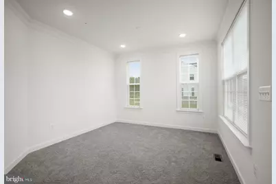 6801 Fountain Park Drive, Glenn Dale, MD 20769 - Photo 8