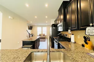 4637 Towne Park Rd, Suitland, MD 20746 - Photo 14
