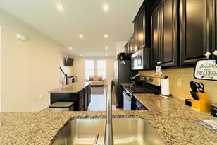 4637 Towne Park Rd, Suitland, MD 20746 - Photo 16