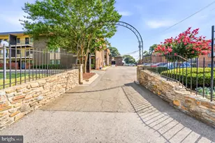 3906 Stone Gate Dr, Suitland, MD 20746 - Photo 22