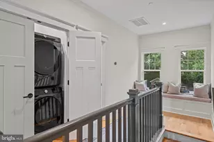 4102 Hamilton St, Hyattsville, MD 20781 - Photo 28