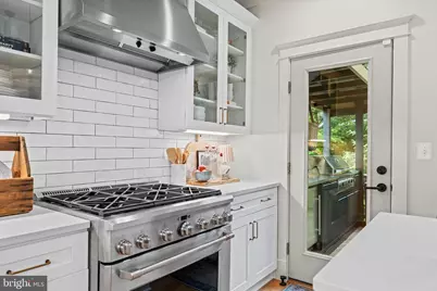 4102 Hamilton Street, Hyattsville, MD 20781 - Photo 14