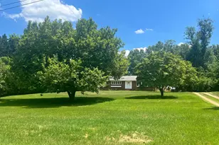 12405 Shafer Ln, Bowie, MD 20720 - Photo 2