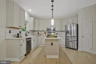 5209 Devonport Ct, Glenn Dale, MD 20769 - Photo 16