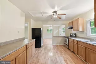 8402 Sleepy Hollow Rd, Fort Washington, MD 20744 - Photo 6