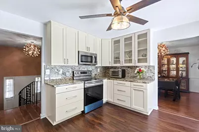 9202 Southmoor Court, Upper Marlboro, MD 20772 - Photo 12