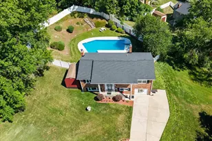 9202 Southmoor Ct, Upper Marlboro, MD 20772 - Photo 2