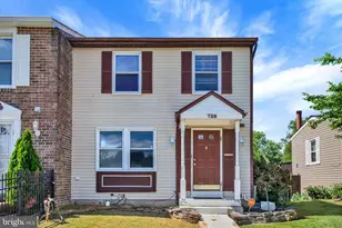 728 Avanti Pl, Landover, MD 20785 - Photo 2