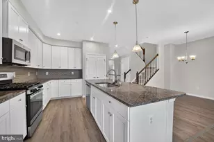 3210 Tribune Ct, Hyattsville, MD 20782 - Photo 6