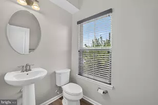 3210 Tribune Ct, Hyattsville, MD 20782 - Photo 18