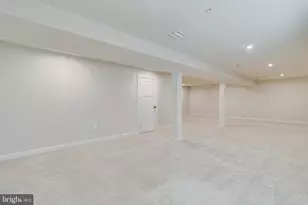 9731 Passage Dr, Upper Marlboro, MD 20772 - Photo 50