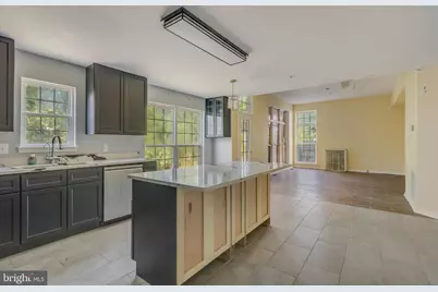 1004 Pembridge Court, Bowie, MD 20716 - Photo 4