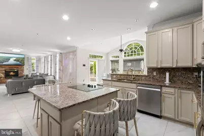 7202 Exbury Court, Laurel, MD 20707 - Photo 10