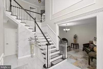 7202 Exbury Court, Laurel, MD 20707 - Photo 4