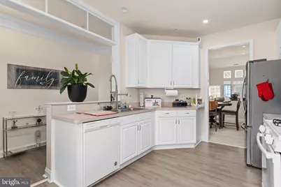 7208 Paperbark Terrace, Laurel, MD 20707 - Photo 10
