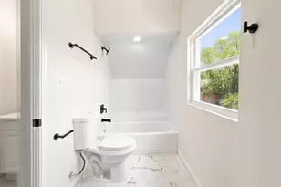 4509 Oliver St, Riverdale, MD 20737 - Photo 40