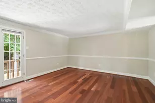 310 Shady Glen Dr, Capitol Heights, MD 20743 - Photo 8