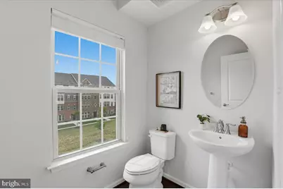 10102 Dorsey Lane, Lanham, MD 20706 - Photo 12