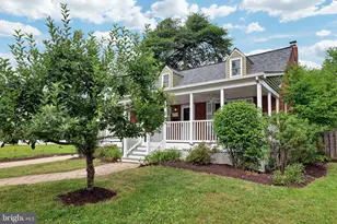 8702 50th Pl, College Park, MD 20740 - Photo 2