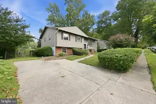 23 Daimler Dr, Capitol Heights, MD 20743 - Photo 32