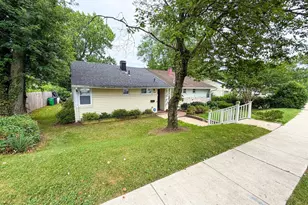 7749 Normandy Rd, Landover, MD 20785 - Photo 4
