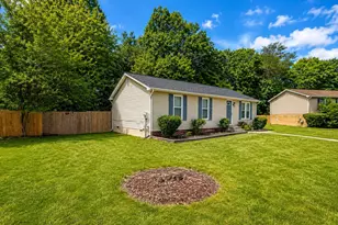 12709 Heatherwick Ct, Brandywine, MD 20613 - Photo 2