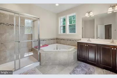 9623 Westerdale Drive, Upper Marlboro, MD 20774 - Photo 16