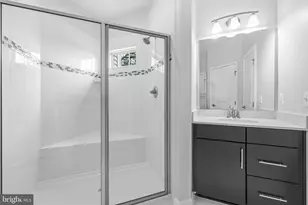 10072 Dorsey Ln, Lanham, MD 20706 - Photo 24