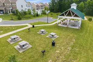 10072 Dorsey Ln, Lanham, MD 20706 - Photo 40