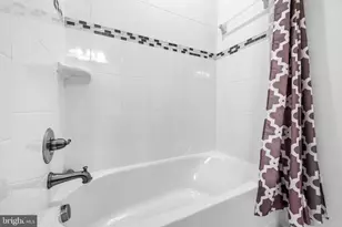 10072 Dorsey Ln, Lanham, MD 20706 - Photo 32