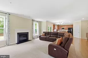 703 Yarrow Ct, Accokeek, MD 20607 - Photo 12