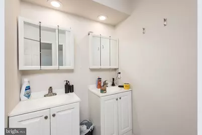 8202 Greenspire Terrace, Hyattsville, MD 20783 - Photo 14