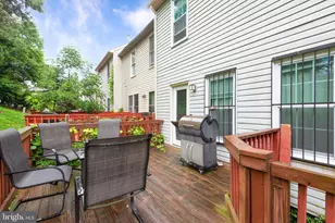 8202 Greenspire Terrace, Hyattsville, MD 20783 - Photo 24
