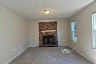 8106 Maxfield Dr, Clinton, MD 20735 - Photo 2