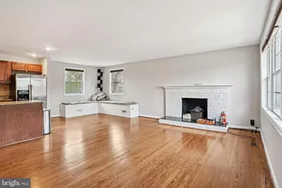5608 Eastwood Court, Clinton, MD 20735 - Photo 6