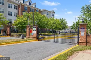 4332 Telfair Blvd, Suitland, MD 20746 - Photo 2
