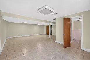 5611 Park Dr, Bowie, MD 20715 - Photo 54