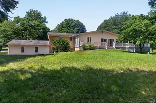 5611 Park Dr, Bowie, MD 20715 - Photo 46