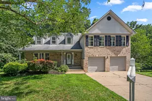 13002 Pine Ct, Bowie, MD 20720 - Photo 2