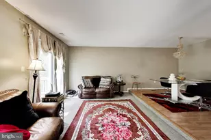 7035 Woodstream Ln, Lanham, MD 20706 - Photo 8