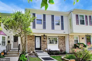 7035 Woodstream Ln, Lanham, MD 20706 - Photo 2